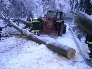 Technischer Einsatz nach überraschender Winterrückkehr in Ma. Langegg, Foto 4