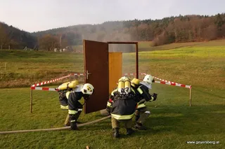 Ausbildungsprüfung Löscheinsatz 2009, Foto 15