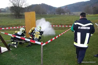 Ausbildungsprüfung Löscheinsatz 2009, Foto 67