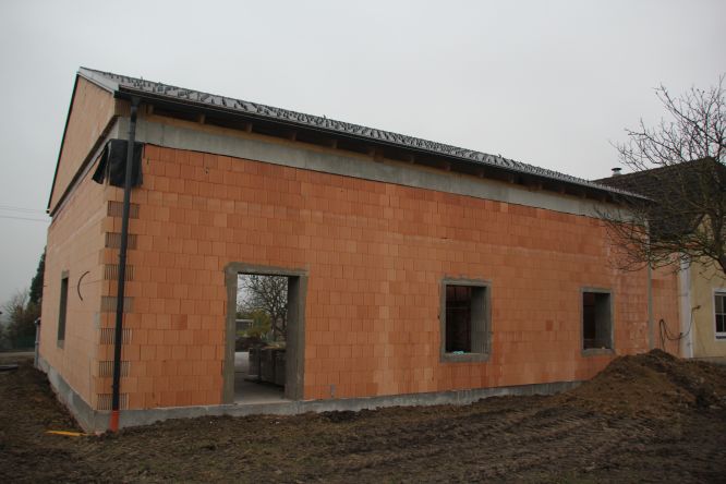 Fortschritte beim Bau des neuen FF-Hauses und Veranstaltungszentrums in Geyersberg