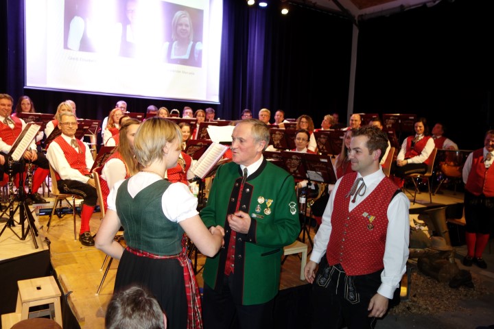 Konzert der Dunkelsteiner Blasmusik im VAZ Geyersberg