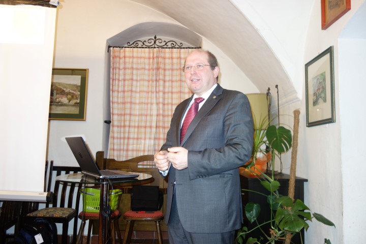 Mitgliederversammlung mit Neuwahlen