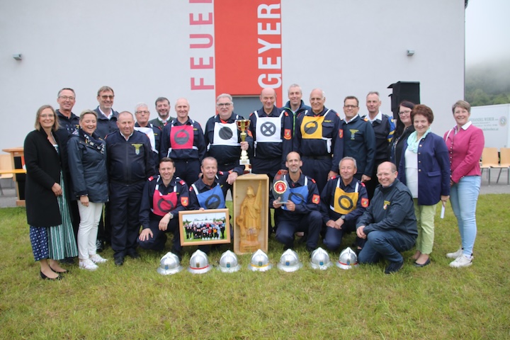 Erfolgreicher Bezirksfeuerwehrleistungsbewerb und 122-Jahr-Feier in Geyersberg
