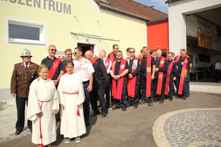 Feuerwehren beten für Unversehrtheit bei Einsätzen